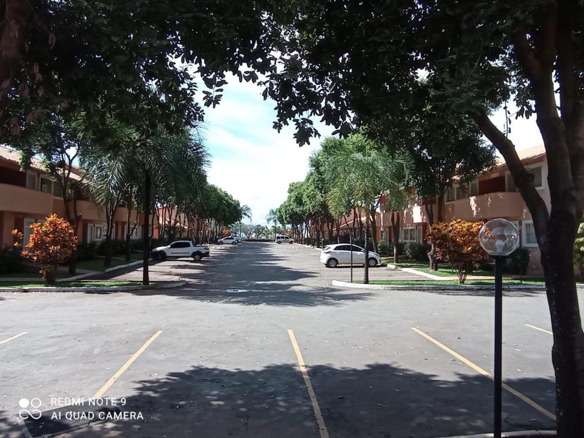 Di Roma Fiori -Apartamentos Para Locacao Caldas Novas Bagian luar foto