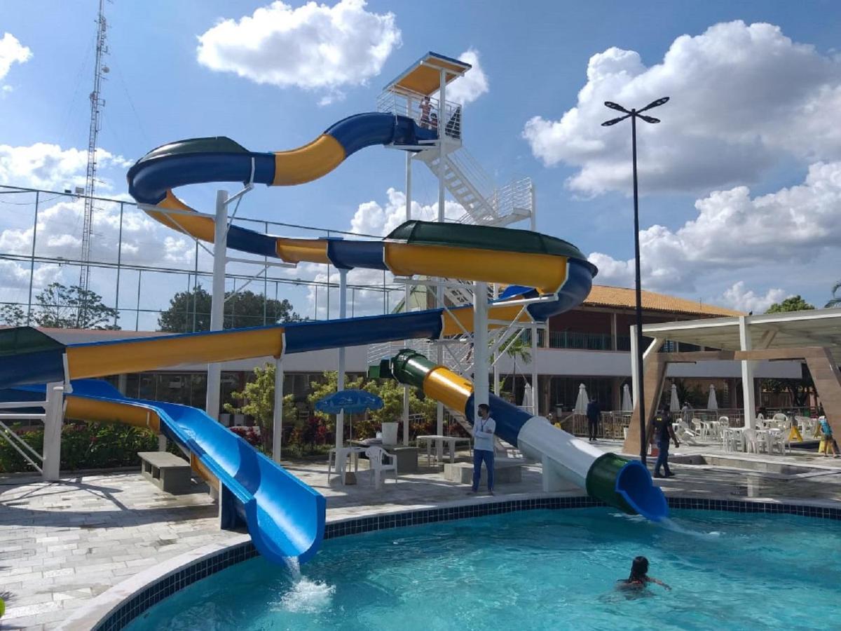 Di Roma Fiori -Apartamentos Para Locacao Caldas Novas Bagian luar foto